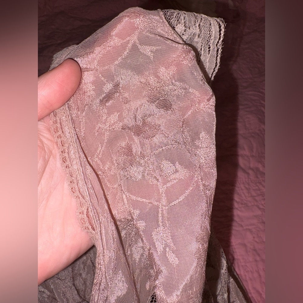 Intimately Free People Trapeze Lace Deep V Top in Pale Mauve - Picture 10 of 12